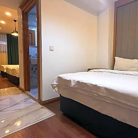Hotel Pege