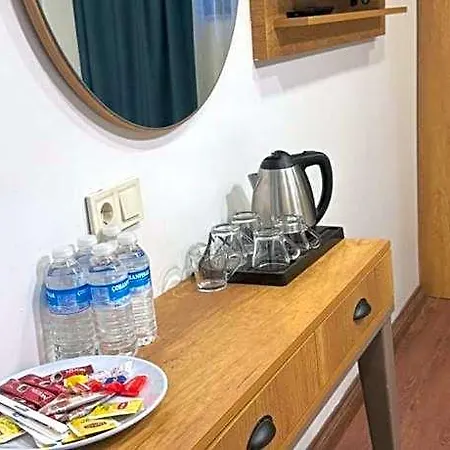 Hotel Pege 3*