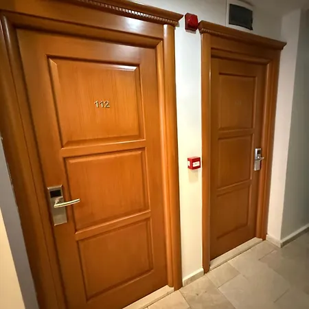 Pege Otel 3*